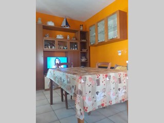 Casa Semi Indipendente in Vendita a Carrara, zona Marina di Carrara, 500'000€, 110 m²