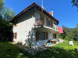 Casa Indipendente in Vendita a Pontinvrea, 140'000€, 200 m², con Box