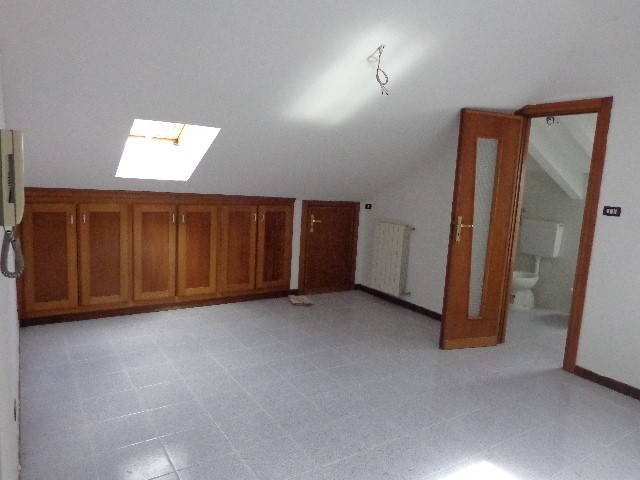 Bilocale in Vendita a Varazze, 75'000€, 45 m²