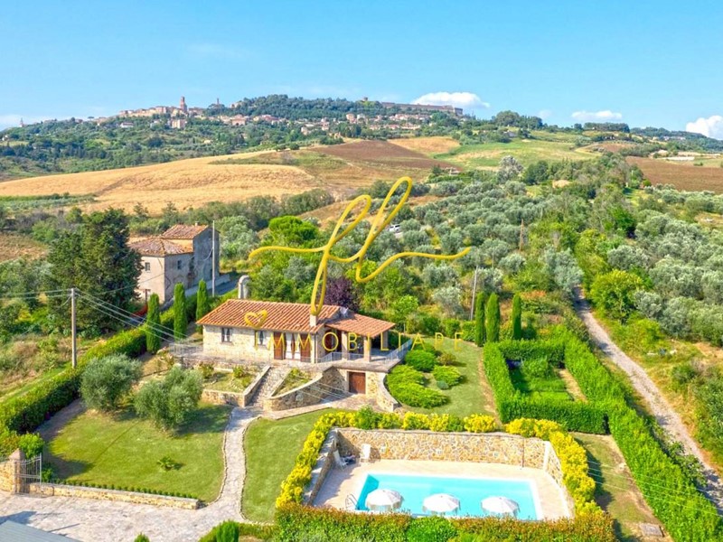 Villa in Vendita a Volterra, 795'000€, 82 m²