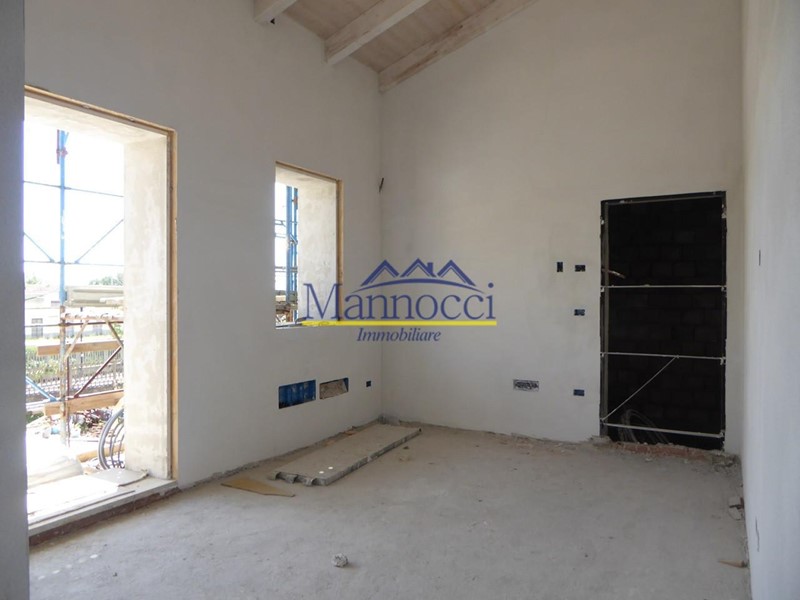 Trilocale in Vendita a Cascina, 265'000€, 76 m²