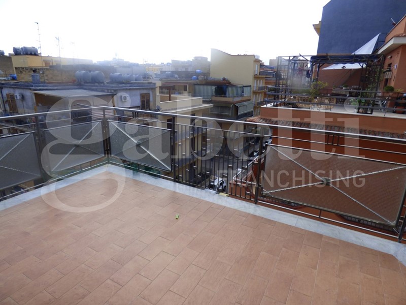 Quadrilocale in Vendita a Bagheria, 85'000€, 98 m²