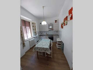 Trilocale in Affitto a Rosignano Marittimo, 750€, 40 m²