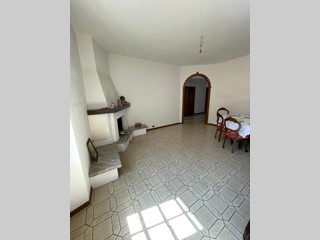 Quadrilocale in Vendita a Bolano, zona Bolano Paese, 105'000&euro;, 110 m²