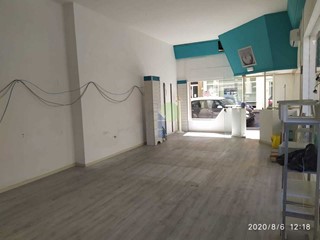 Immobile commerciale in Affitto a Livorno, zona Centro, 1'000€, 60 m²