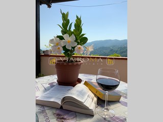 Casa Indipendente in Vendita a Pescia, zona Aramo, 160'000€, 110 m², arredato