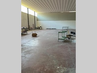 Capannone in Affitto a Capraia e Limite, zona Limite, 1'800€, 500 m²