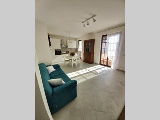 Quadrilocale in Affitto a Seravezza, 4'000€, 60 m², arredato