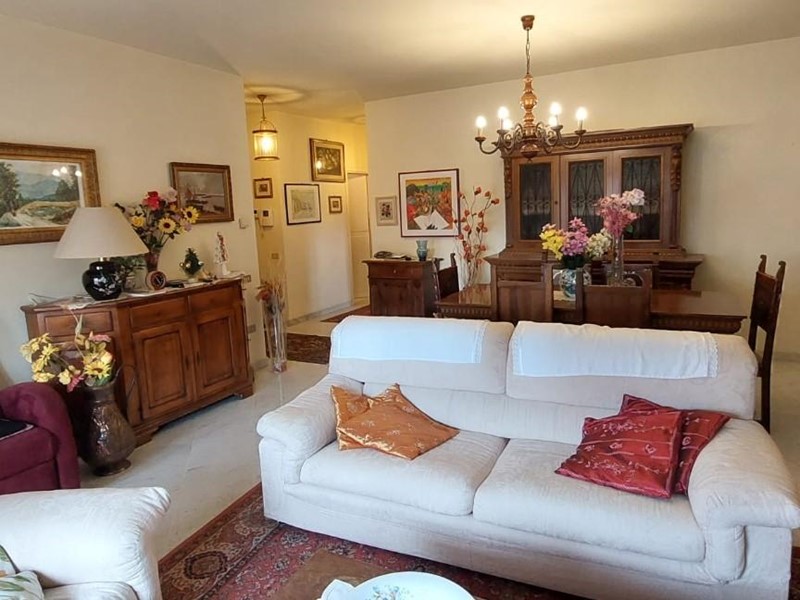 Quadrilocale in Vendita a Empoli, 280'000&euro;, 108 m², arredato, con Box