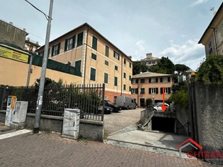 Box in Vendita a Genova, 53'000€, 21 m², con Box