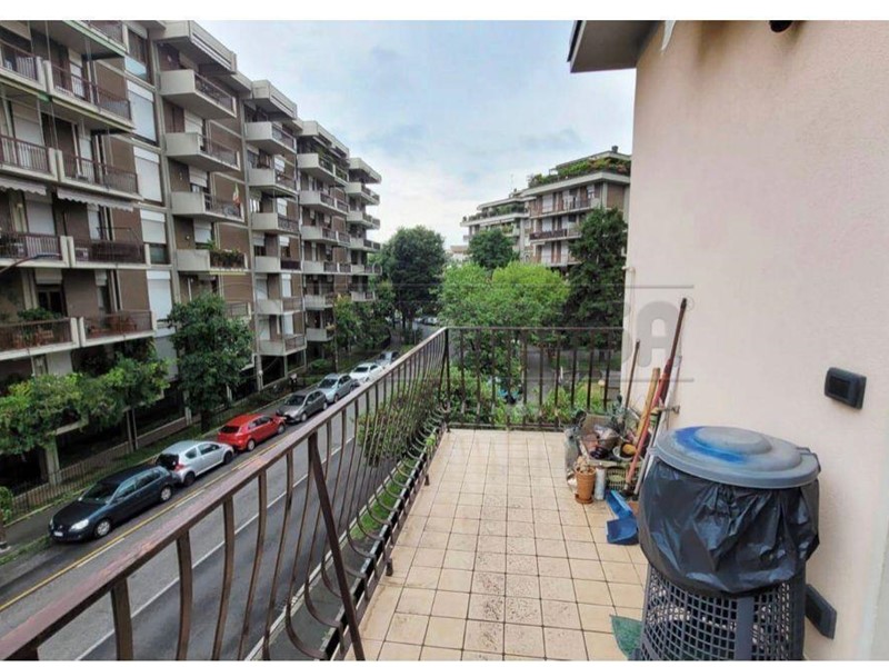 Trilocale in Vendita a Bergamo, 195'000€, 85 m²