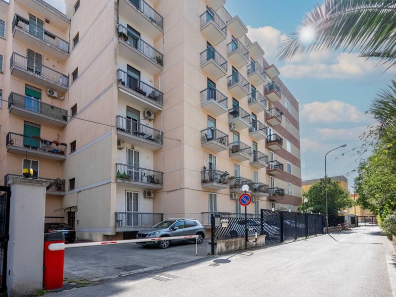 Quadrilocale in Vendita a Bari, 320'000€, 127 m²