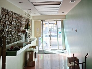 Capannone in Affitto a Rimini, zona Centro Storico, 800€, 70 m²