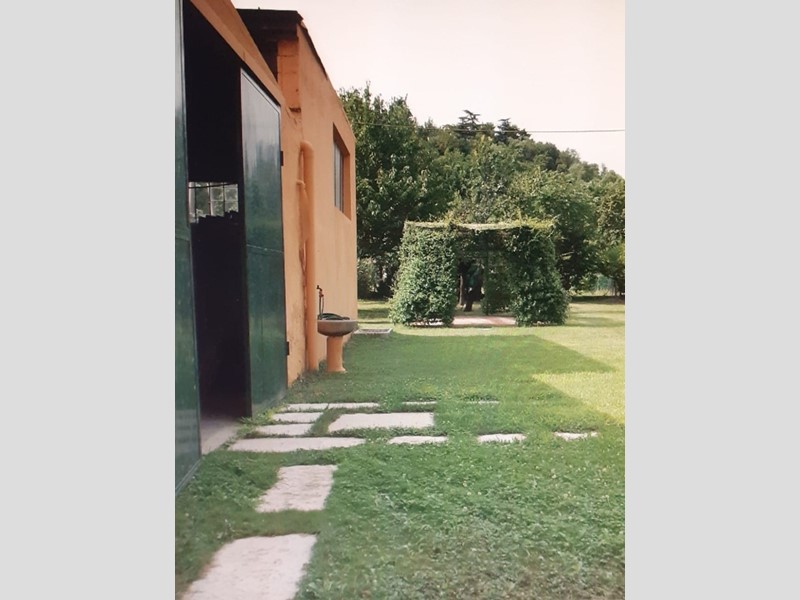Casa Semi Indipendente in Vendita a Montorso Vicentino, 500 m²