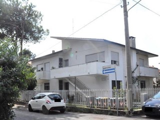 Appartamento in Vendita a Padova, 90'000€, 123 m²