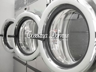 Attività commerciale in Vendita a Siena, 100'000€, 130 m²