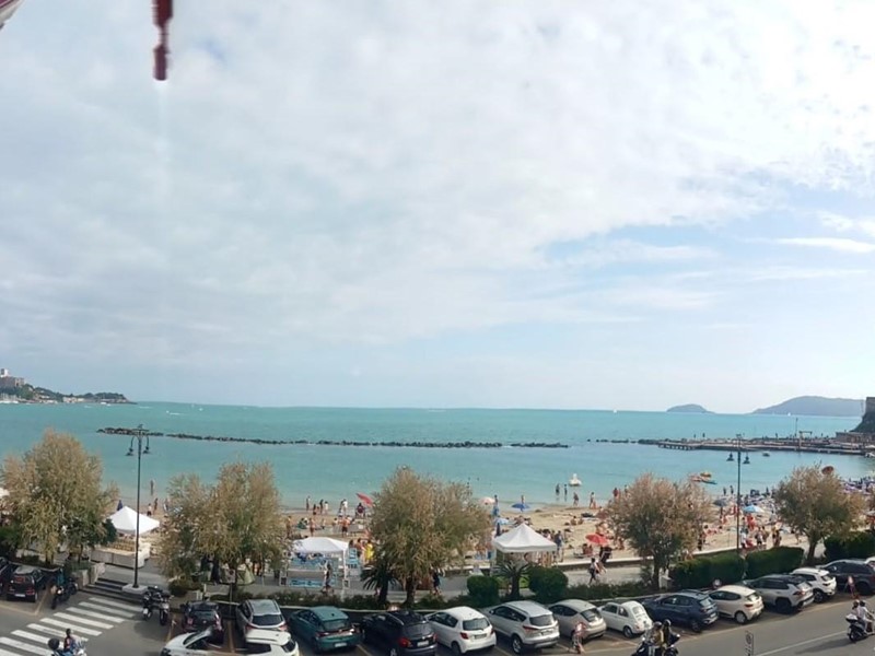 Quadrilocale in Vendita a Lerici, zona San Terenzo, 420'000&euro;, 75 m²