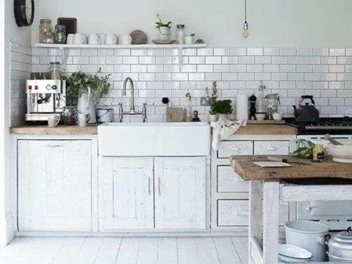 Trilocale in Affitto a Massa, 1'200€, 40 m², arredato