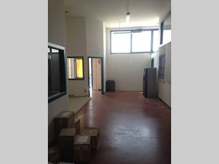 Capannone in Vendita a Santa Croce sull'Arno, 1'000'000€, 800 m²