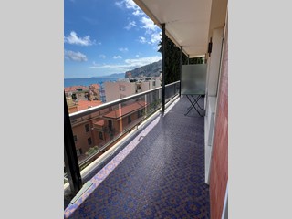 Quadrilocale in Affitto a Finale Ligure, 1'500€, 90 m², arredato