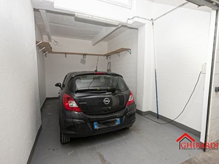 Box in Vendita a Genova, zona Sestri Ponente, 42'000€, 20 m²
