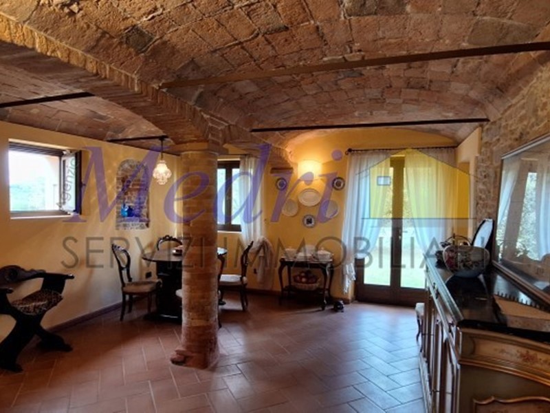 Villa in Vendita a Cesena, zona S.Tomaso, 820'000€, 260 m²