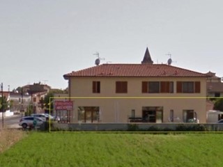 Negozio in Vendita a San Giuliano Terme, 375'000€, 150 m²