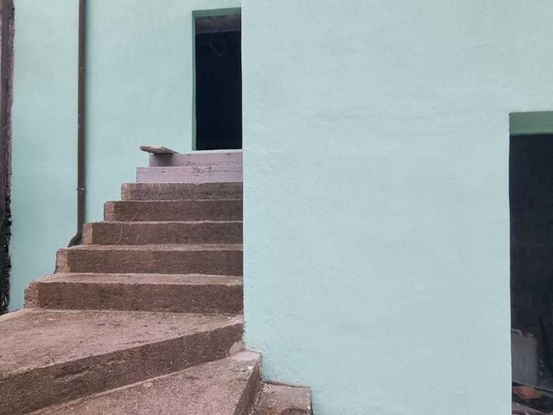 Casa Indipendente in Vendita a Massa, zona Canevara, 280'000€, 160 m², con Box