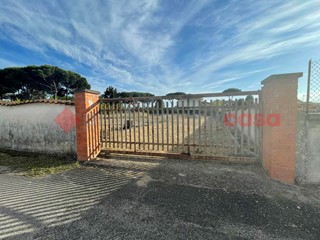 Terreno agricolo in Vendita a Terracina, 79'000€, 1450 m²