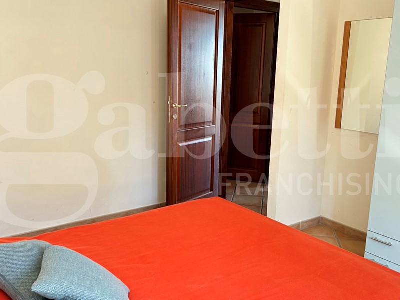 Trilocale in Vendita a Santa Teresa Gallura, 295'000€, 68 m², arredato