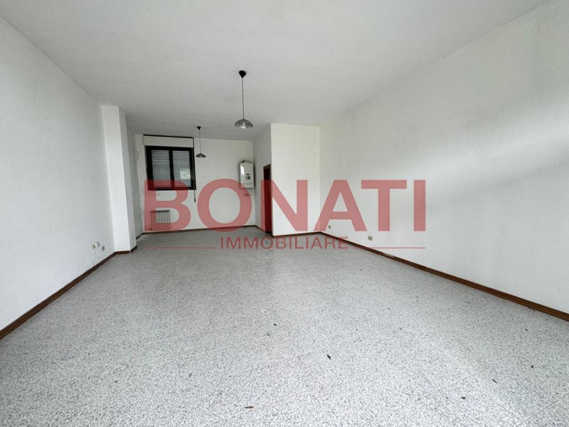 Immobile commerciale in Vendita a Follo, zona Centro, 29'000€, 50 m²
