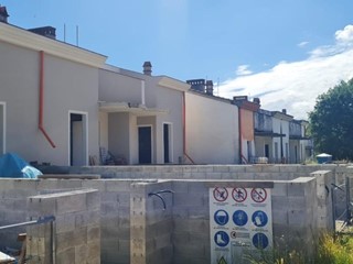 Villetta a schiera in Vendita a Santa Maria a Monte, 235'000€, 180 m²