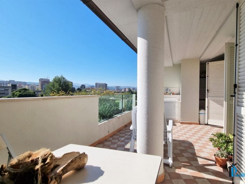 Attico in Vendita a Terni, 280'000&euro;, 122 m²