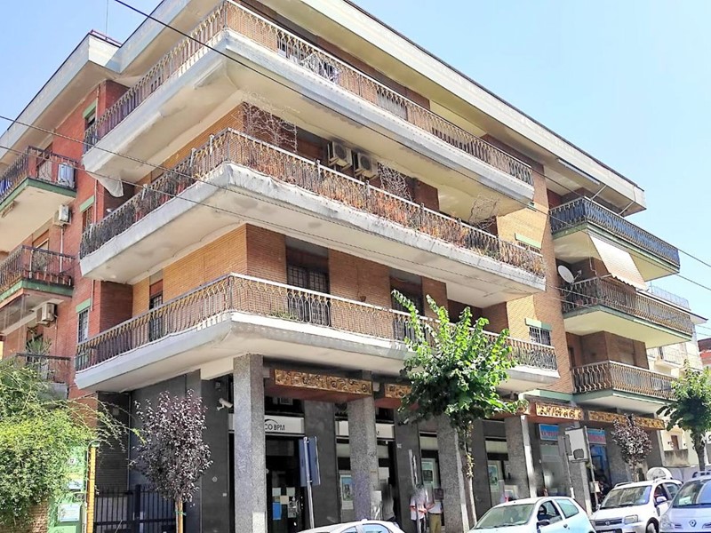 Appartamento in Vendita a Portici, 465'000€, 140 m²