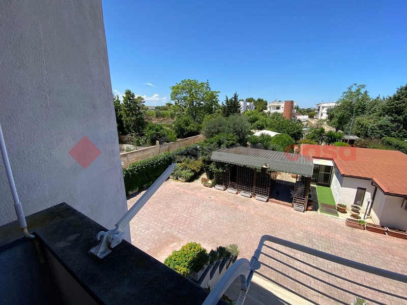 Villa in Vendita a Bari, 450'000€, 251 m²