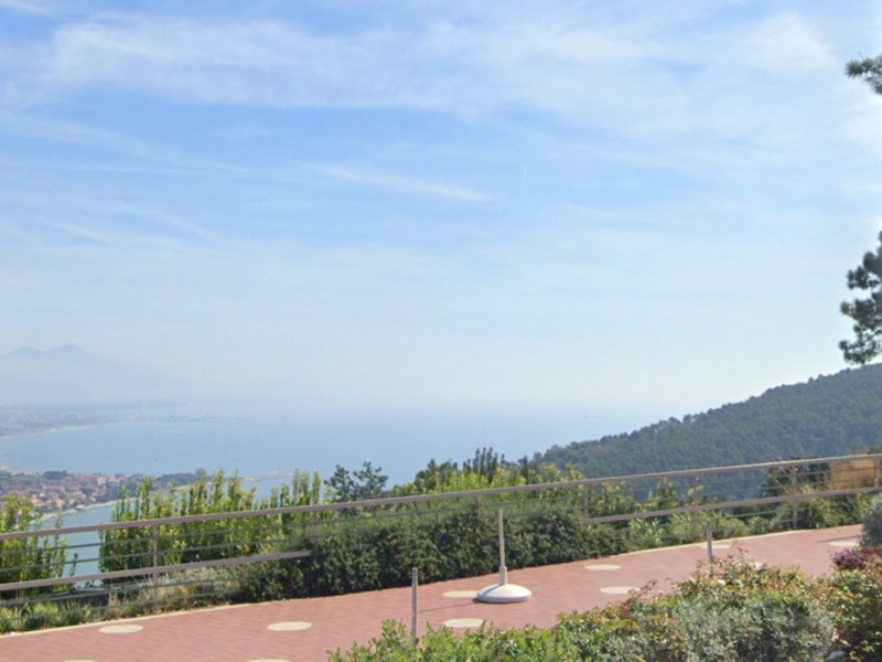 Casa Semi Indipendente in Vendita a Ameglia, zona Ameglia, 135'000&euro;, 50 m²