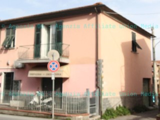 Appartamento in Vendita a Arcola, 125'000€, 120 m²