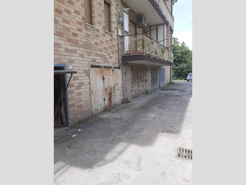 Box in Vendita a Fisciano, zona PENTA, 12'500€, 30 m²