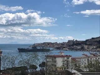 Trilocale in Affitto a Gaeta, zona via cristoforo colombo, 650€, 60 m², arredato