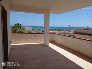 Villa in Vendita a Campobello di Mazara, 245'000€, 180 m²