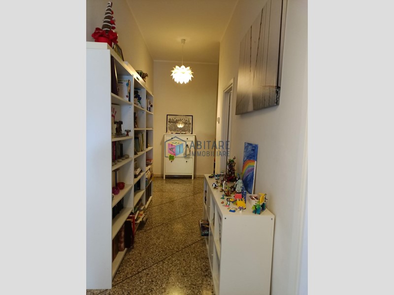 Appartamento in Vendita a Livorno, 219'000€, 170 m²