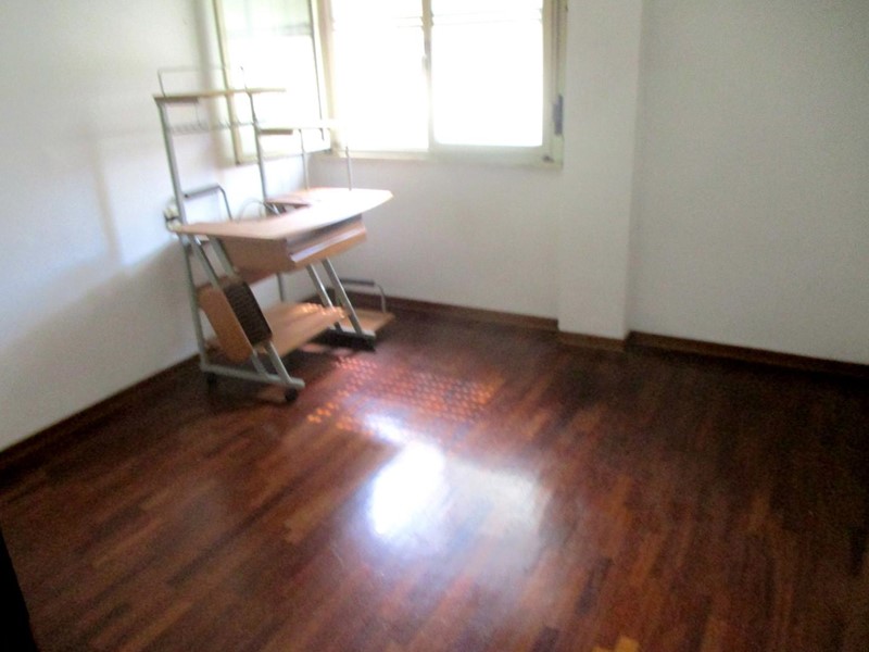 Appartamento in Vendita a Pontedera, 150'000€, 90 m², con Box