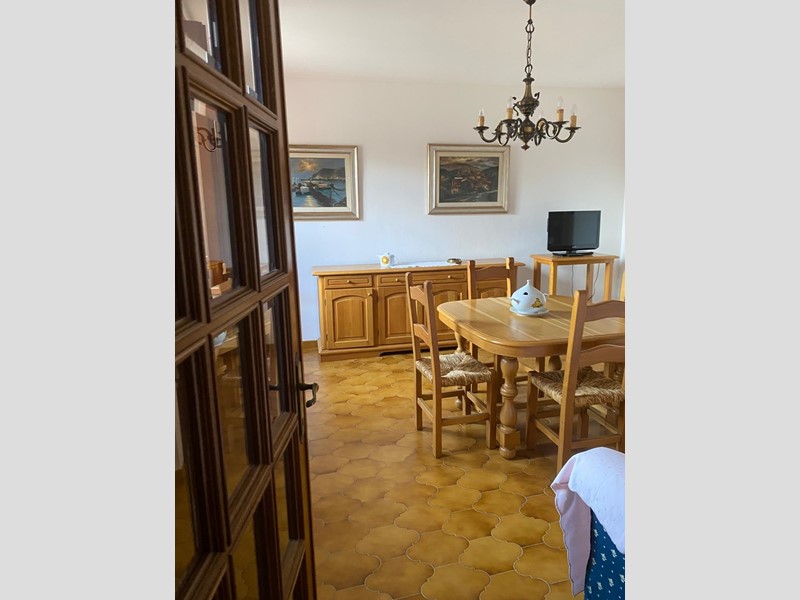 Casa Indipendente in Vendita a Buti, 138'000€, 140 m², con Box