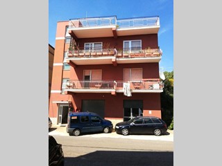 Trilocale in Vendita a Sezze, 150'000&euro;, 100 m²