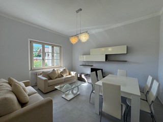Appartamento in Affitto a Massa, 5'000€, 90 m², arredato