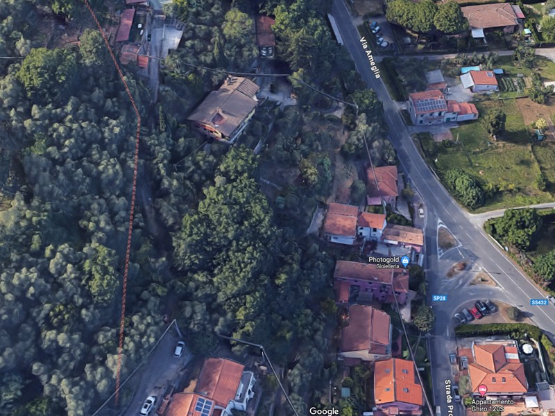 Terreno edificabile in Vendita a Ameglia, 100'000&euro;, 1810 m²