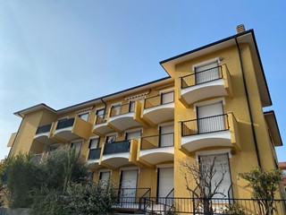 Bilocale in Vendita a San Bartolomeo al Mare, 180'000€, 60 m², arredato