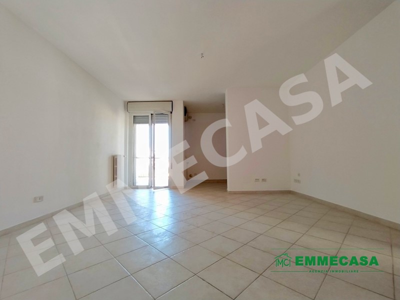 Trilocale in Vendita a Valenzano, 158'000€, 90 m²