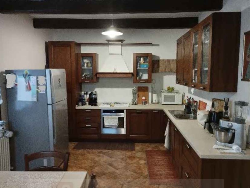 Trilocale in Vendita a Ravenna, 116'250€, 148 m², con Box