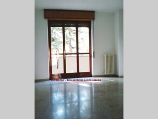 Trilocale in Affitto a Milano, zona Affori - Michele Novaro 8, 20161 Milano , 1'050€, 115 m²